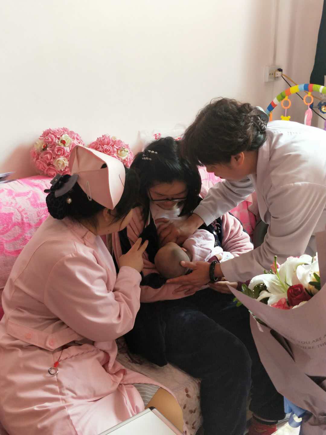 头条播报||运城现代孕期回访进行